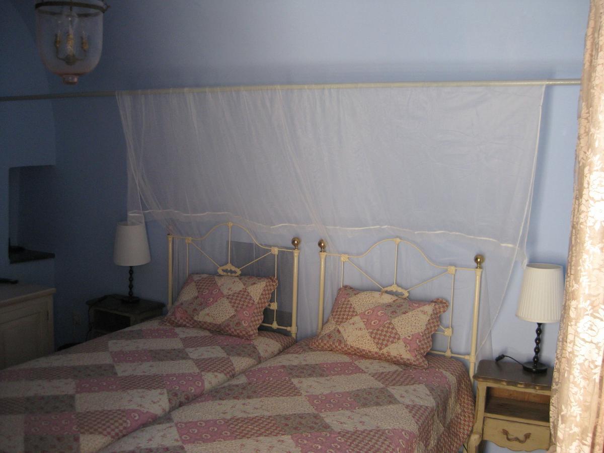 Traditional Hotel Ianthe Vessa Екстер'єр фото