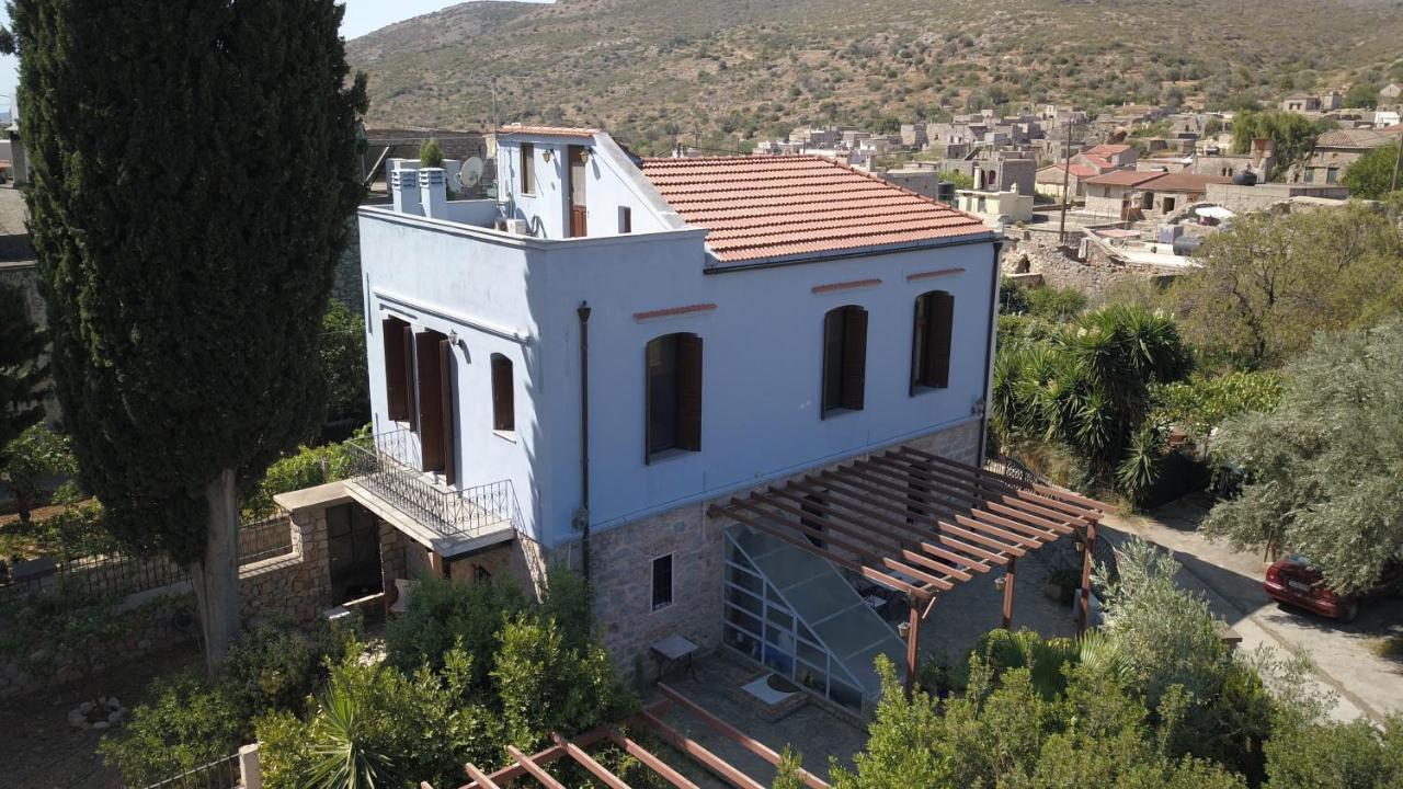 Traditional Hotel Ianthe Vessa Екстер'єр фото
